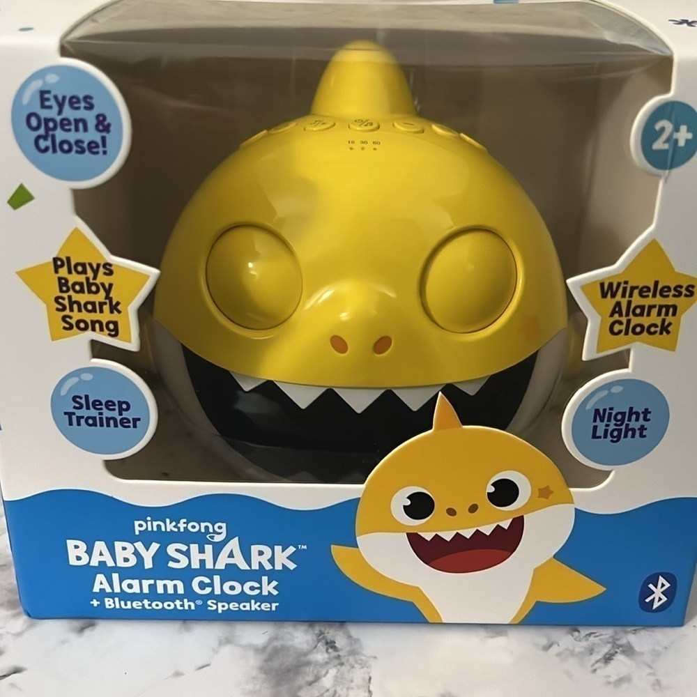 Nickelodeon Pinkfong Baby Shark Alarm Clock Sound Machine with Bluetooth Speaker - Picture 3 of 4